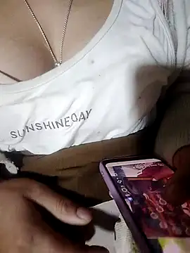 embe889's cam snapshot