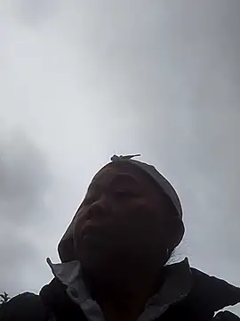 VangLe73 live sex cam