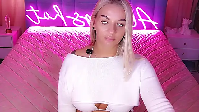 AllwaysHotJ live sex cam