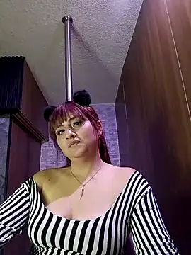 Katty_Mansini's cam snapshot