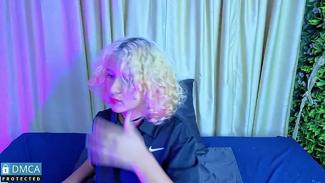 ahsly_Zam's cam snapshot