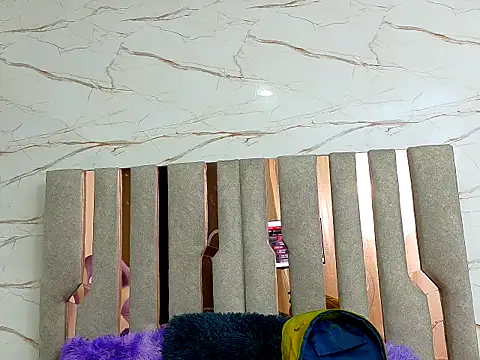 KarinaRows's cam snapshot