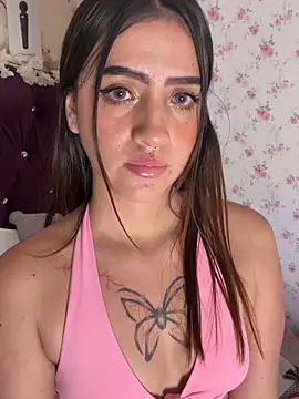 LunaaBlossom's cam snapshot