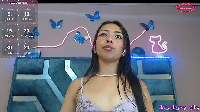 Roxan-Fox-'s cam snapshot