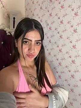 LunaaBlossom's cam snapshot