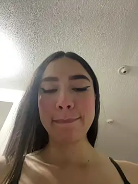 SaraWagner_'s cam snapshot