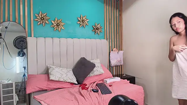 Sarah_Clars's cam snapshot