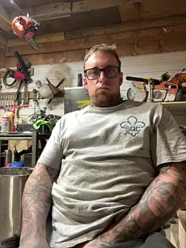 WIDBIGWHITECOCK's cam snapshot