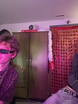 CookiesNcreaming's cam snapshot