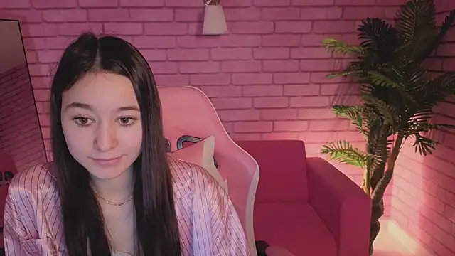 Nicole_Brownie's cam snapshot