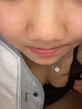 Linh_DuongSexy live sex cam