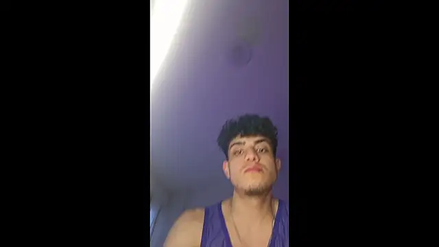 young_swisscouple live sex cam