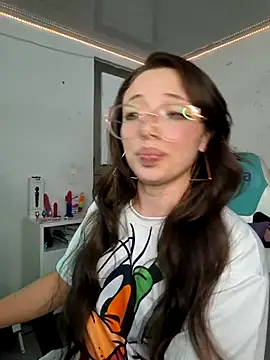 linda-schmidt's cam snapshot