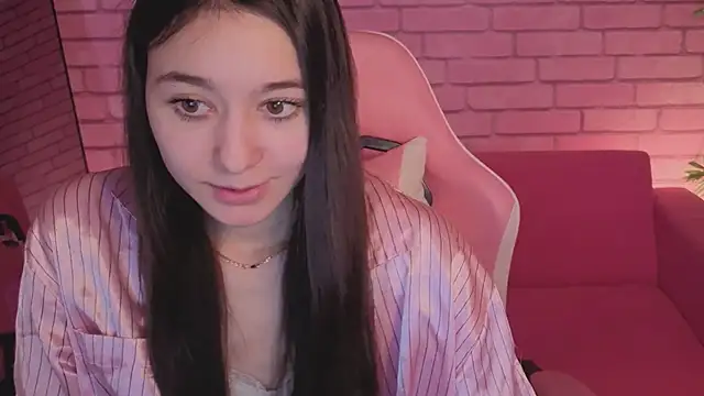 Nicole_Brownie's cam snapshot