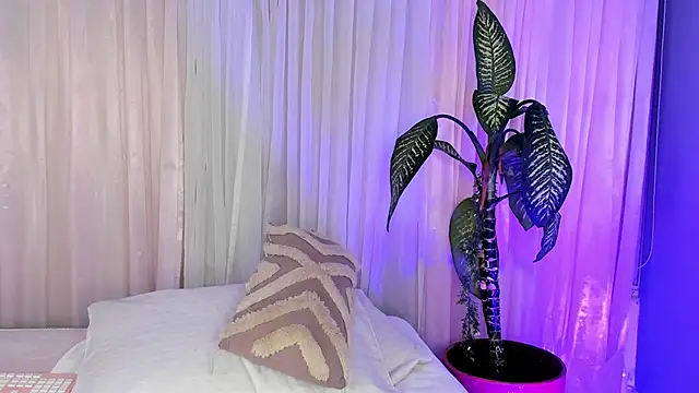 Ammy_nova live sex cam