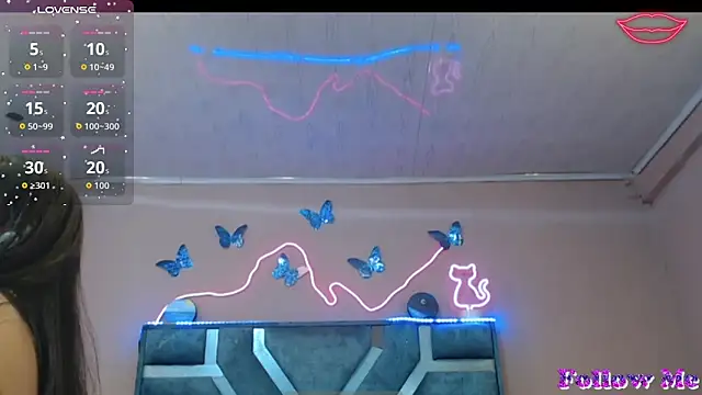 Roxan-Fox-'s cam snapshot