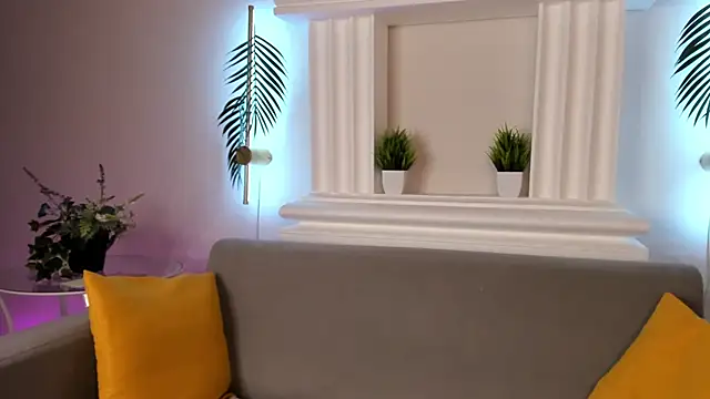 Tesssa_Young's cam snapshot