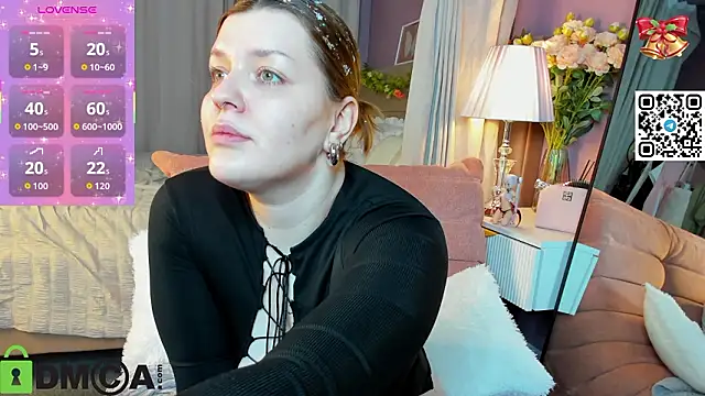 Michele_Greenn's cam snapshot