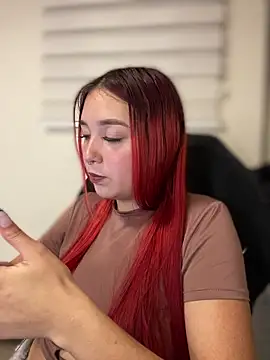 Catherine_pinkk's cam snapshot