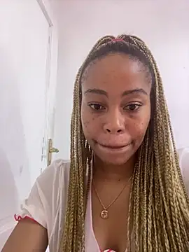 naughtiest_baddy live sex cam