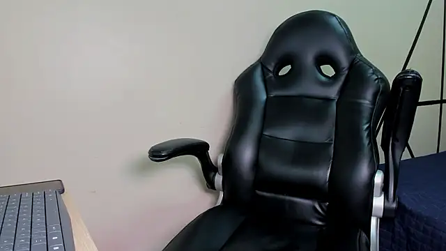 Tiara_Latina's cam snapshot