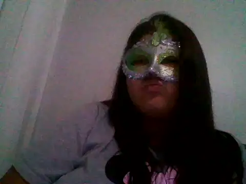 crazzyanne's cam snapshot