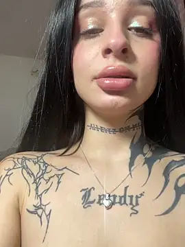 Sun_shineee's cam snapshot