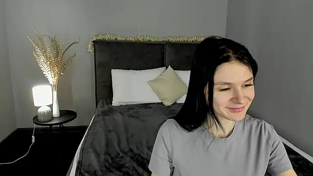 SkinyJoys's cam snapshot