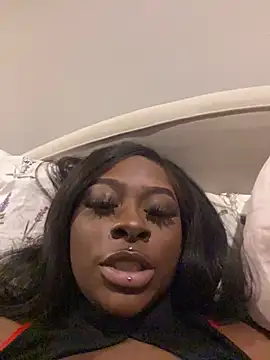 BriellaBanks's cam snapshot