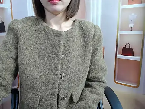 SungNeYum live sex cam