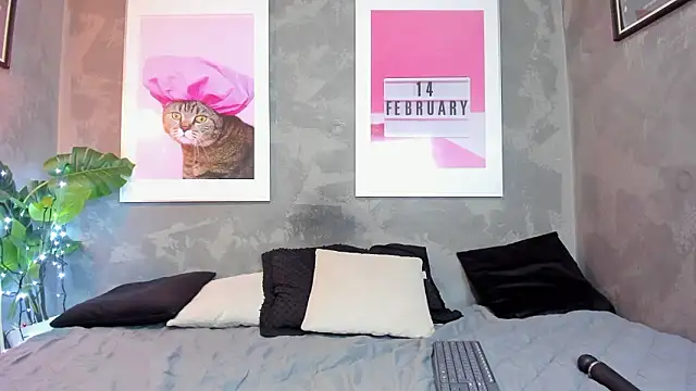 MiaNyxara_dh live sex cam