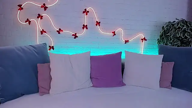 rossy_babe_'s cam snapshot