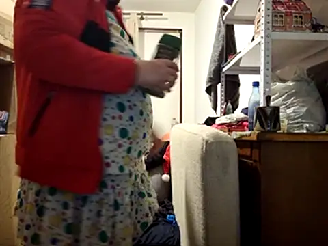 Samantha_Squirt@xh live sex cam