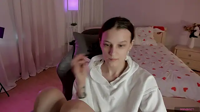 KrisDoeil's cam snapshot