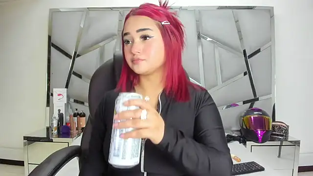 Catherinee69_x live sex cam