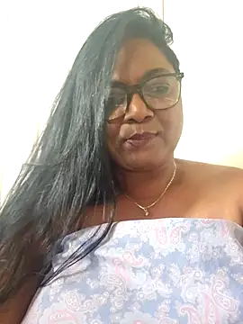 IndianDelia live sex cam