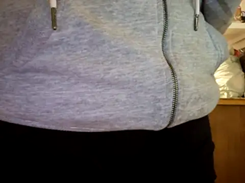 Samantha_Squirt@xh live sex cam