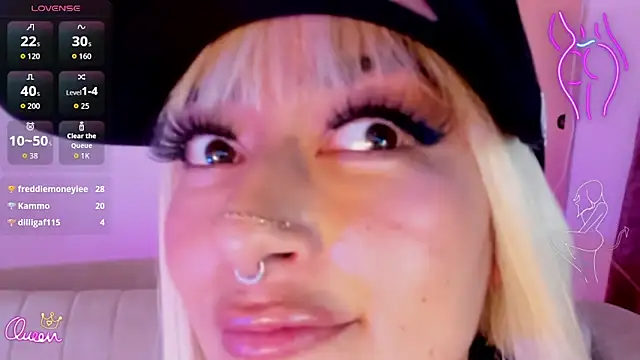 Mia-Bloom live sex cam