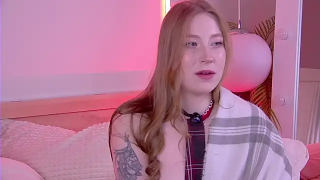 MiaEuphoria_'s cam snapshot