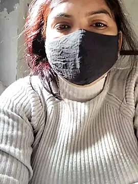 illay_love's cam snapshot