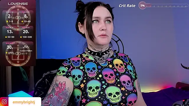 Emmybrightj_'s cam snapshot