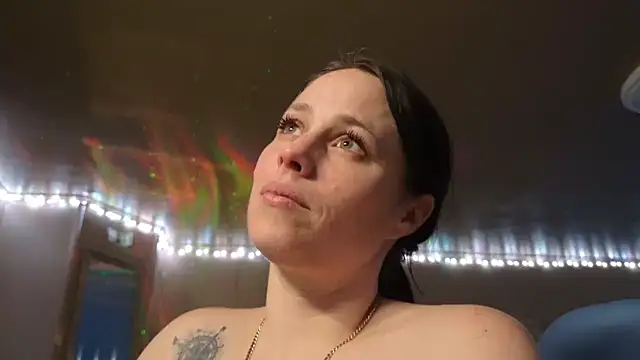 mavismable's cam snapshot