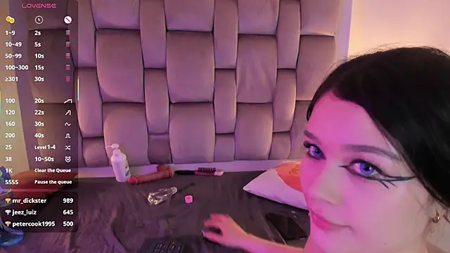 Dannika07's cam snapshot