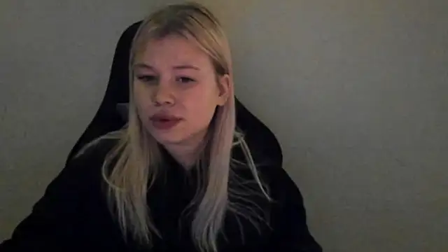 Lulu_Di's cam snapshot