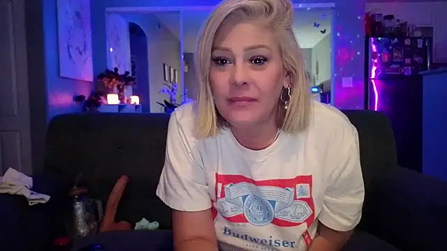 Lexi_Shocker's cam snapshot