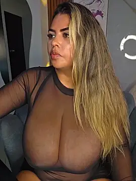 AlyssaFabulous222's cam snapshot