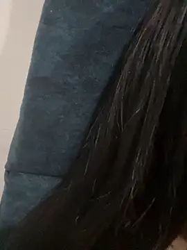 UAlyabaniat's cam snapshot