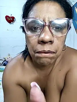 Zeyllyjhonson's cam snapshot