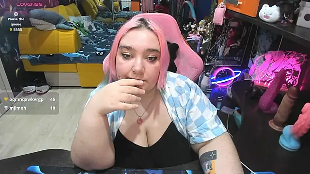 Softie_Sofy's cam snapshot