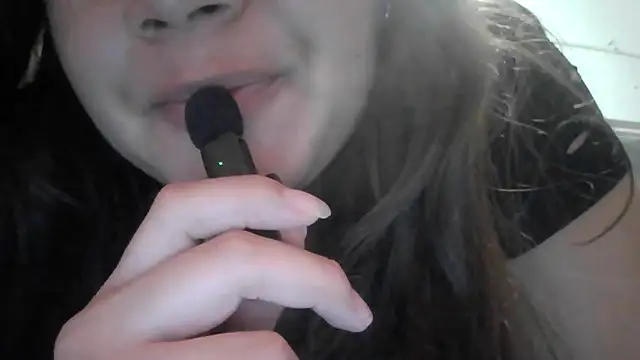 Maya_Manes's cam snapshot